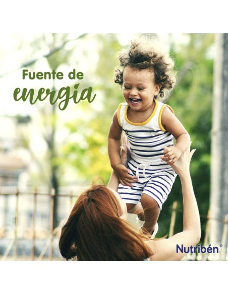 papilla-8-cereales-miel-fibra-nutriben-4.jpg – Cuchara con textura cremosa.