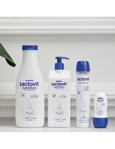 lactovit-leche-corporal-nutritiva-400ml-6.jpg – Ambientación en rutina de cuidado corporal